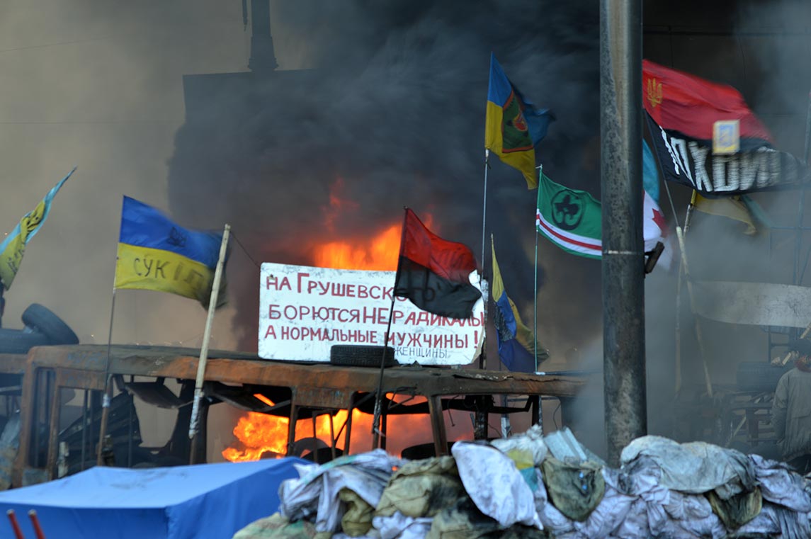 Free Speech.  .   .  :    18  2014 .