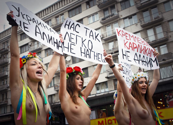 Free Speech.  . FEMEN:   !